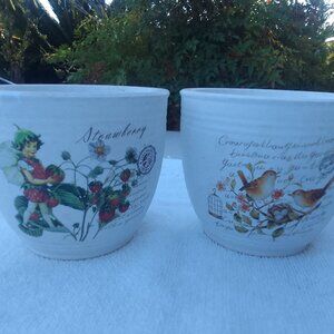 2pcs luxury vintage "Happy Holiday" planter collections brand new